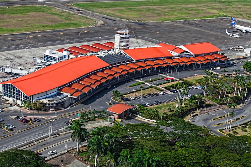 Aeropuerto de Santiago - RD - 08